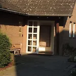 ゲストハウス Urraum プルハイム